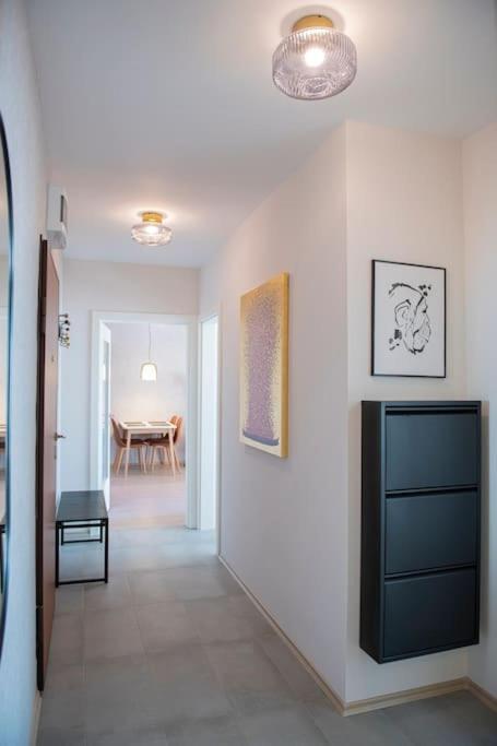 Madrid: A Modern 2-Bedroom Apartment With Parking Sofía Exterior foto